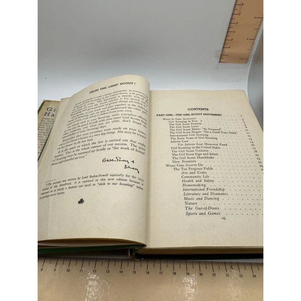 Vintage Girl Scout Handbook Intermediate Program w/ Dust Jacket HC 1944